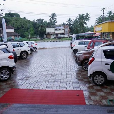 Mandara Residency Otel Kaup Dış mekan fotoğraf